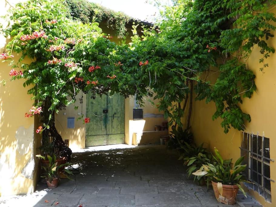 Pian Dei Giullari Suite Florence Exterior photo