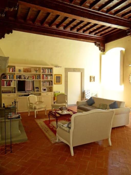 Pian Dei Giullari Suite Florence Exterior photo